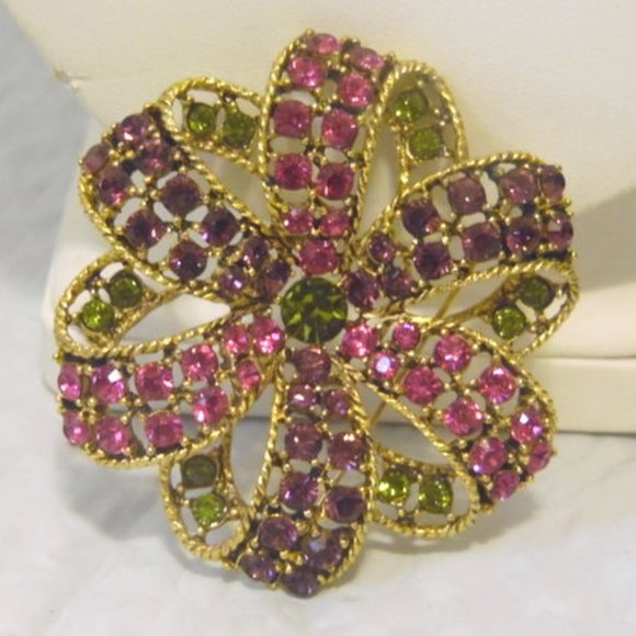R. J. Graziano Multicolor Floral Crystal Brooch. - Picture 3 of 6